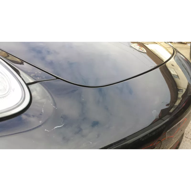 Porsche bonnet before repair